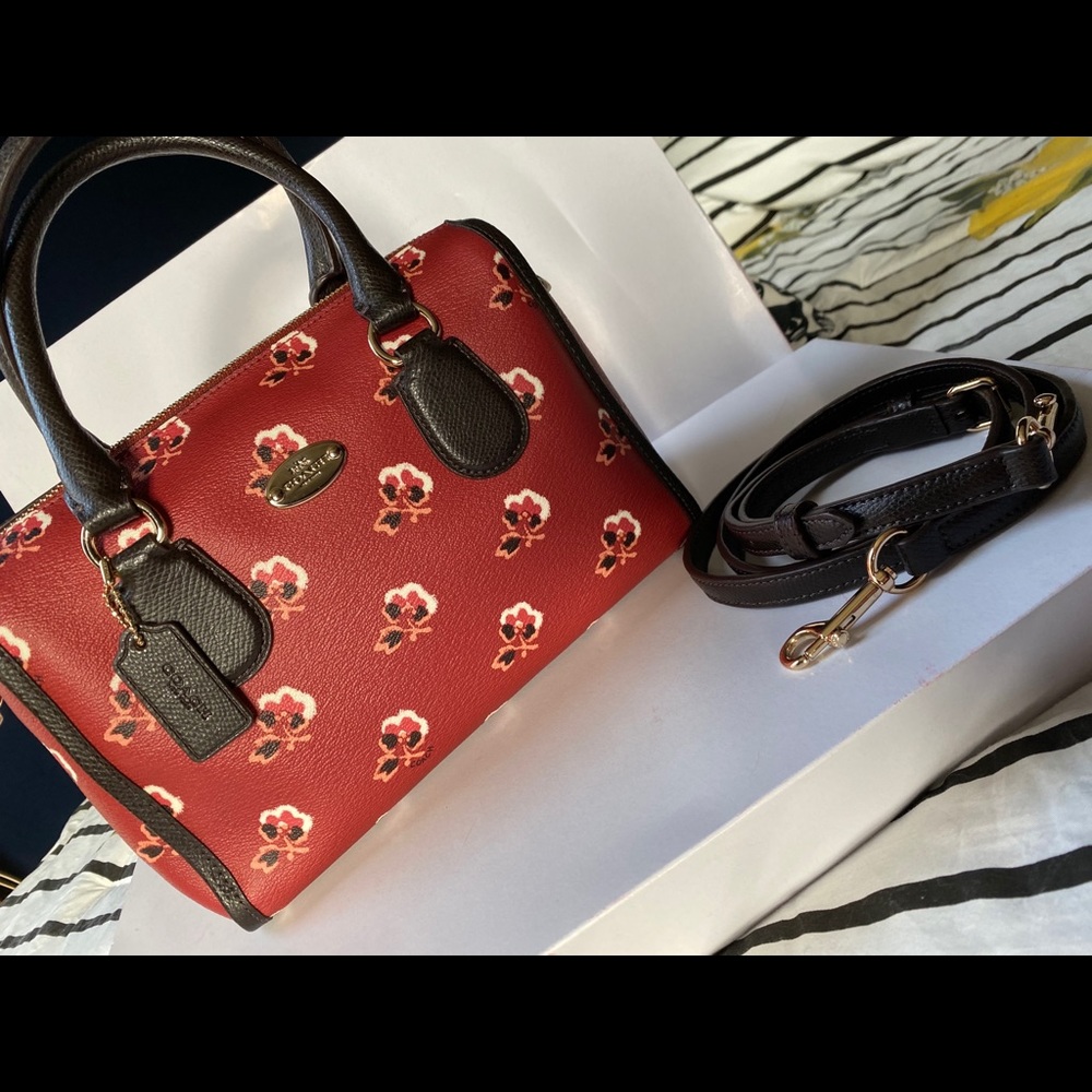 COACH BENNETT SATCHEL IN BRAMBLE ROSE F36203